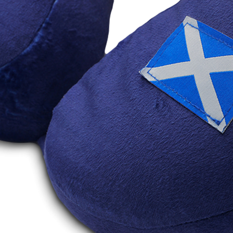 Scotland Neck Cushion